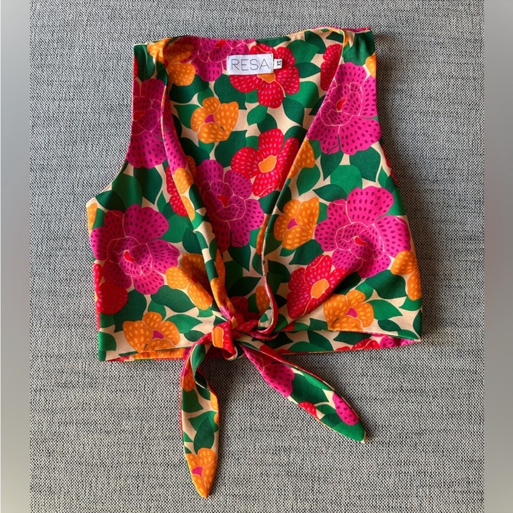 NWOT RESA Dena Top in Cuba print